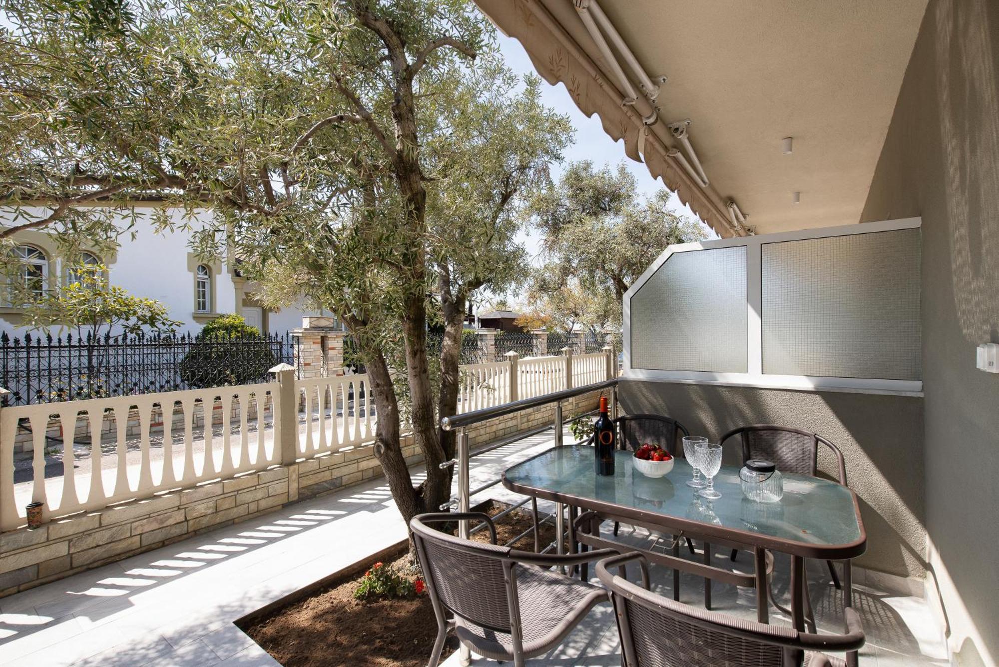 Olivento Beach Front Suites بوتوس المظهر الخارجي الصورة