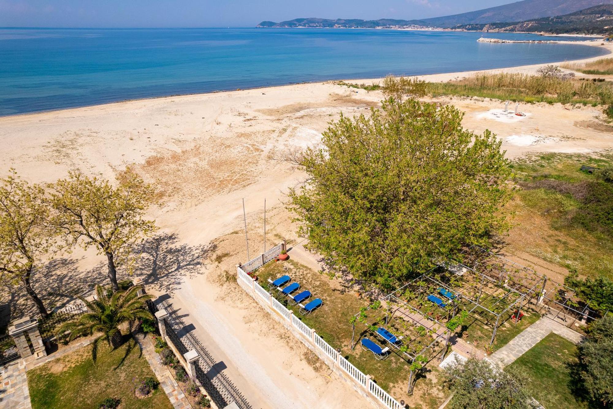 Olivento Beach Front Suites بوتوس المظهر الخارجي الصورة