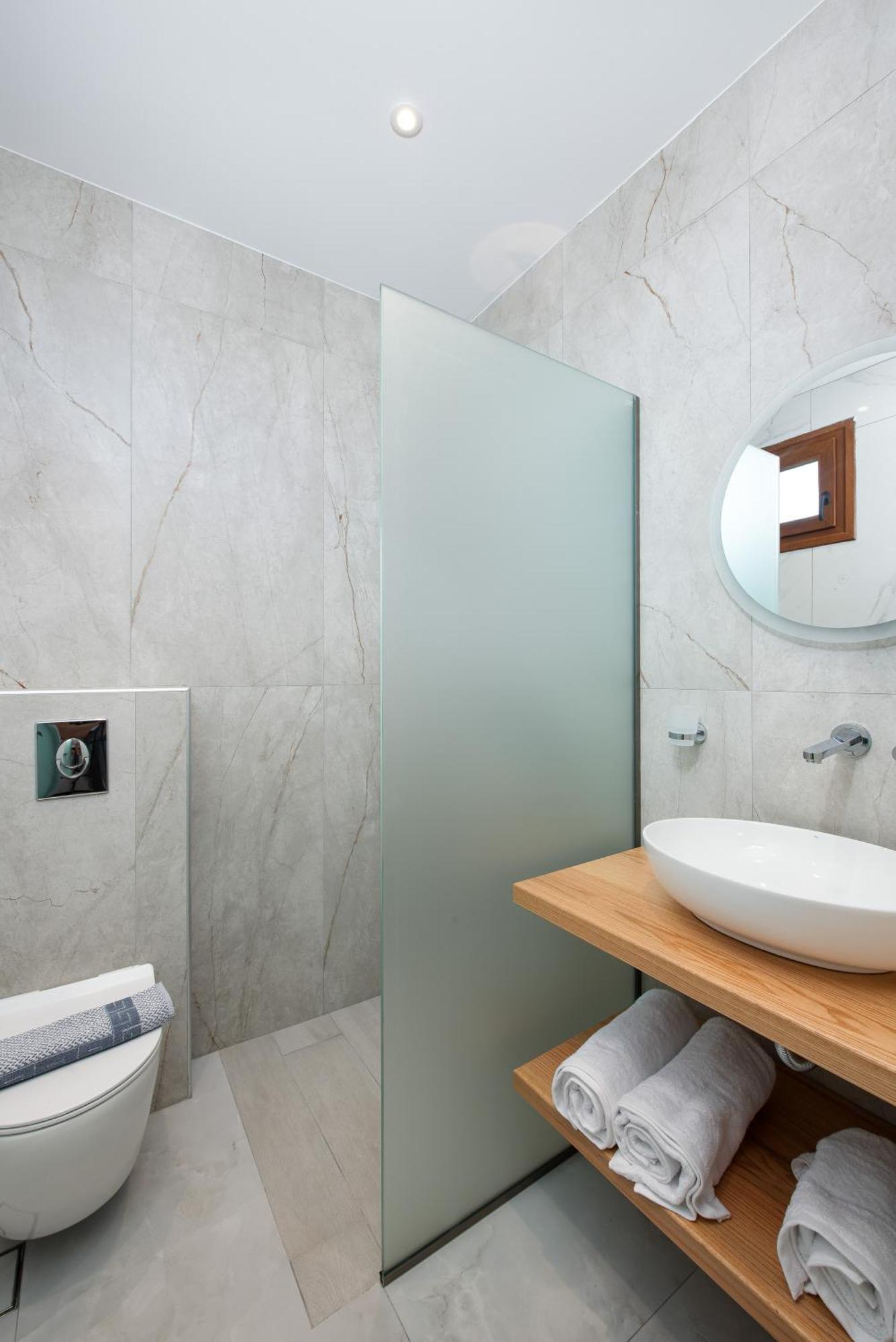 Olivento Beach Front Suites بوتوس المظهر الخارجي الصورة