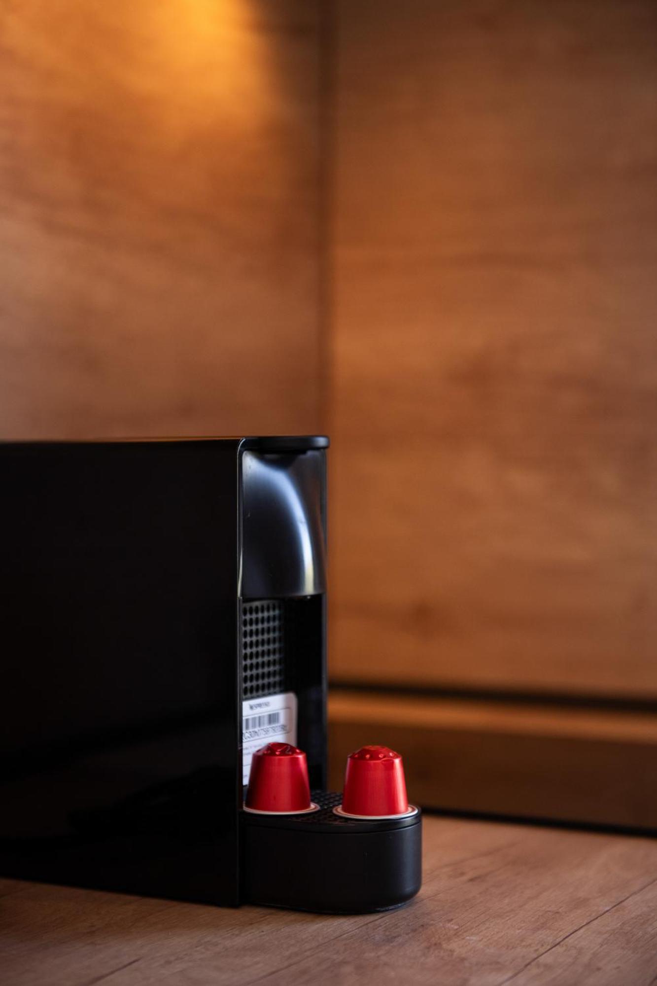 Olivento Beach Front Suites بوتوس المظهر الخارجي الصورة